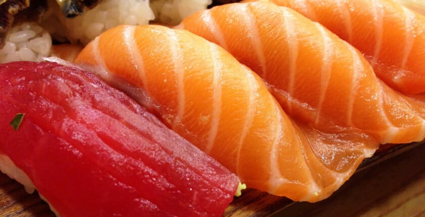 Nigiri Sushi Rezept: zum selber machen mit Lachs - Sushi selber machen