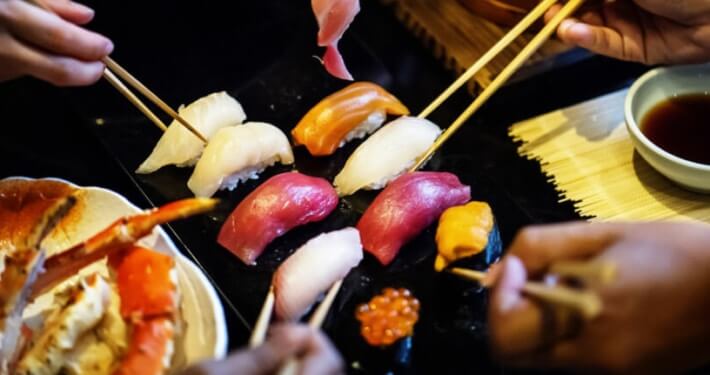 Was du über die japanische Sushi-Etikette wissen solltest