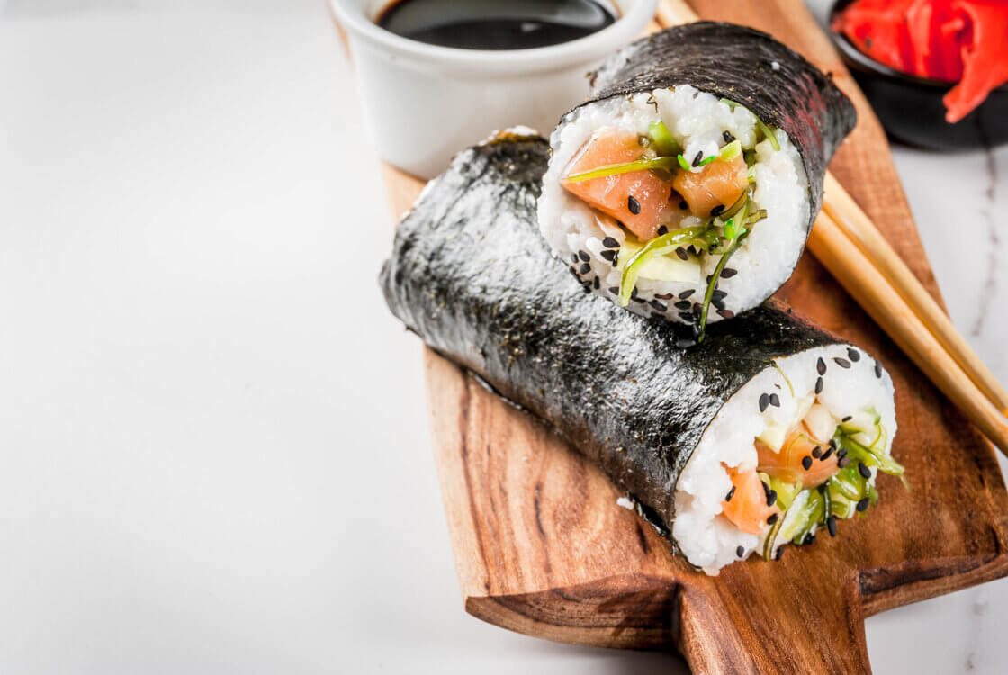 Veganes Wildkräuter-Sushi: Eine Geschmacksexplosion der Natur - Sushi selber machen